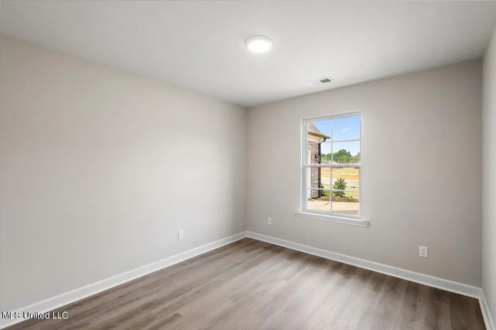 6344 River Lane Walls, MS 38680