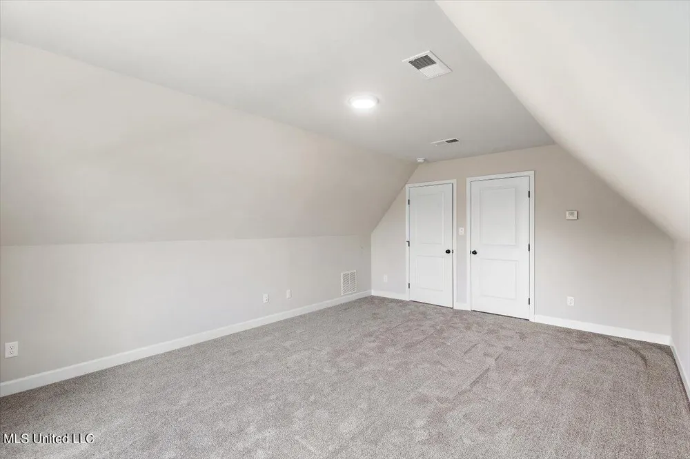 6344 River Lane Walls, MS 38680