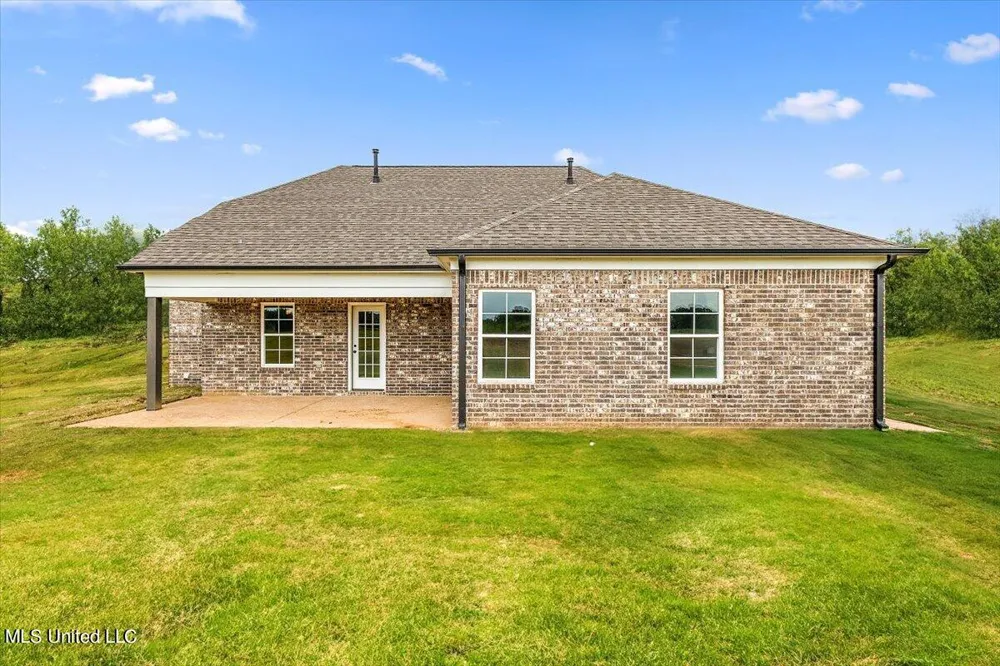 6344 River Lane Walls, MS 38680