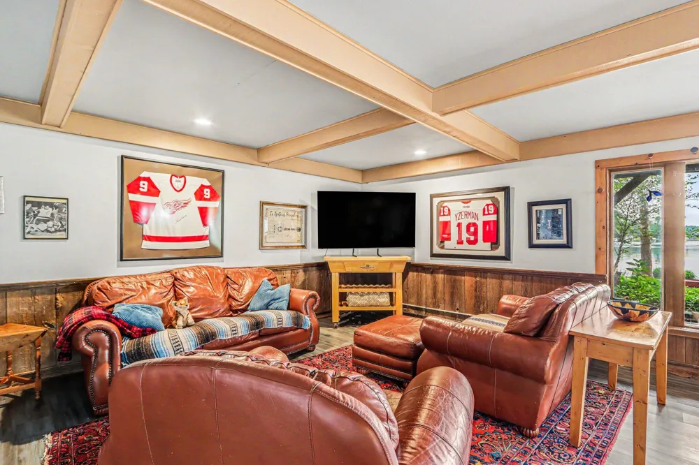 2535 Miner Lake Drive Allegan, MI 49010