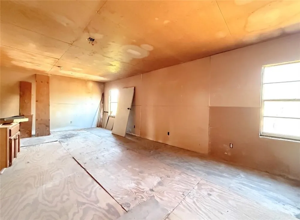 244 County Road 1032 Kingsville, TX 78363