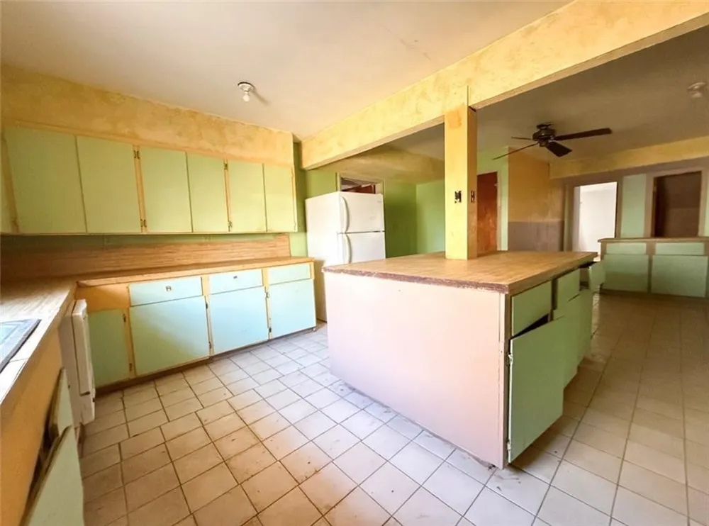 244 County Road 1032 Kingsville, TX 78363