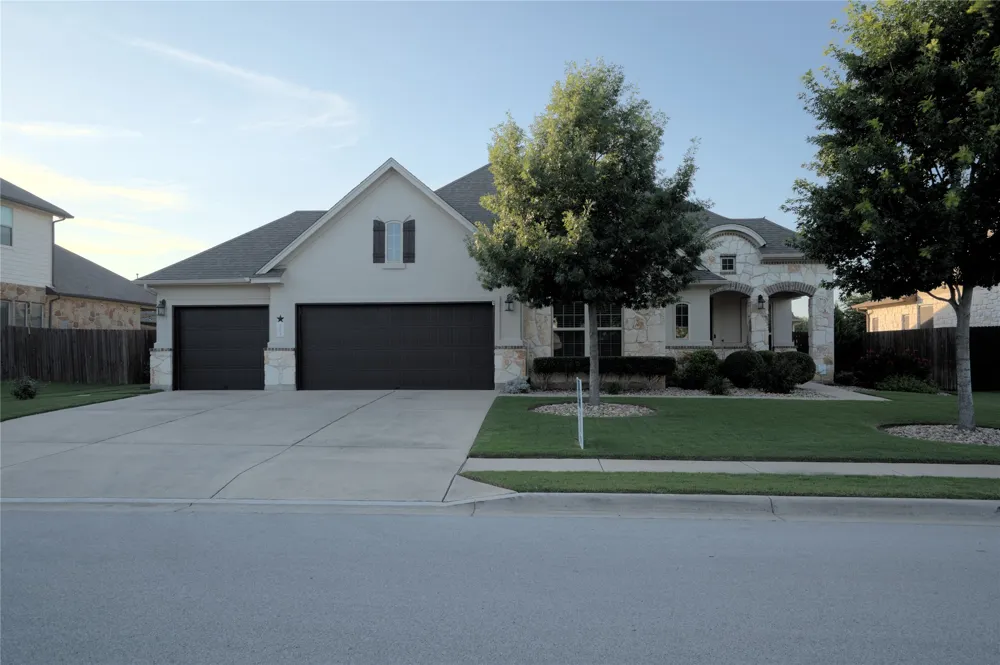 203 Summer Park Bend Cedar Park, TX 78613