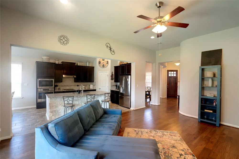 203 Summer Park Bend Cedar Park, TX 78613