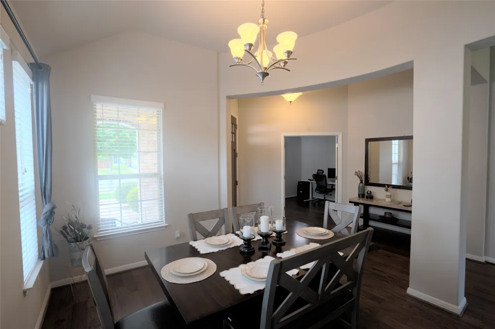 203 Summer Park Bend Cedar Park, TX 78613