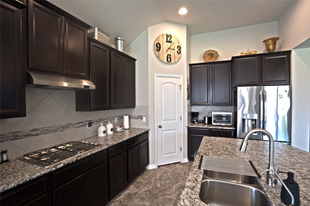 203 Summer Park Bend Cedar Park, TX 78613