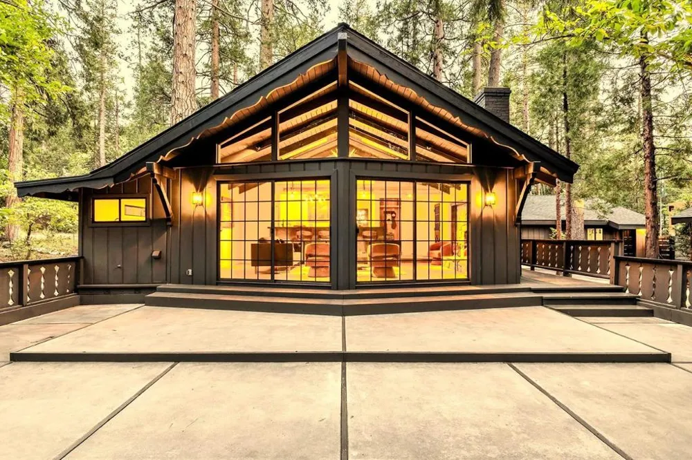 26140 Bicknell Lane Idyllwild, CA 92549