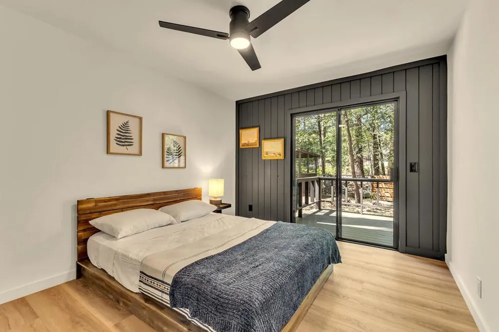 26140 Bicknell Lane Idyllwild, CA 92549