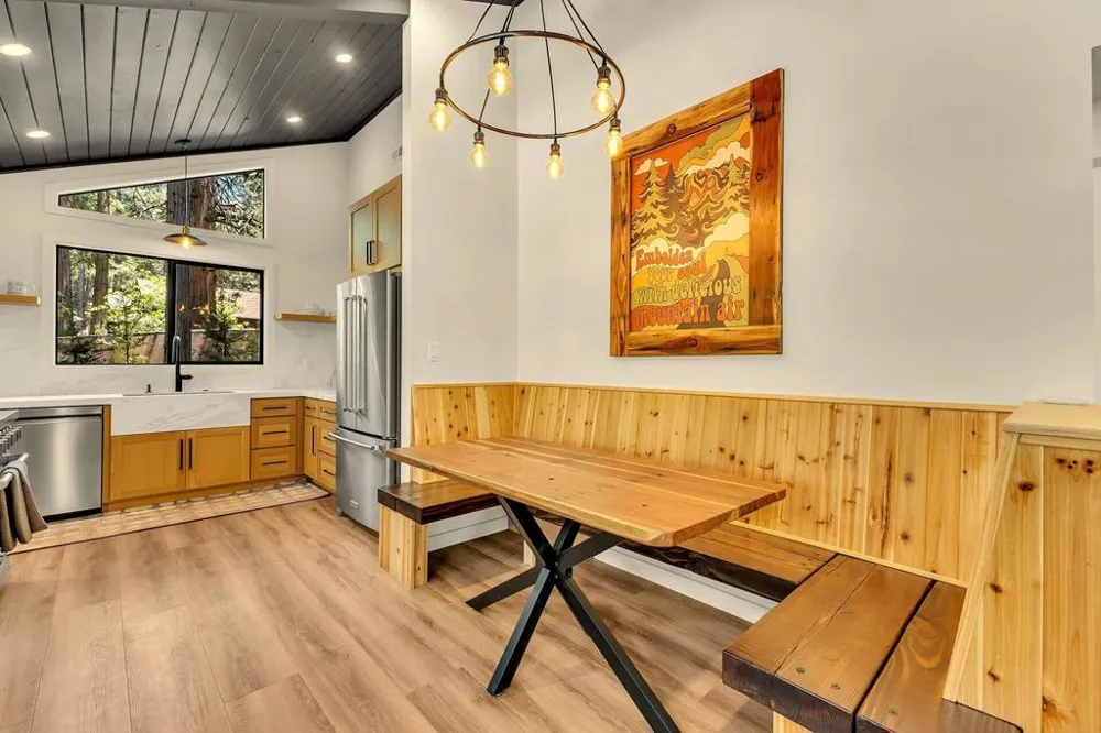 26140 Bicknell Lane Idyllwild, CA 92549