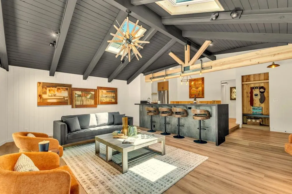 26140 Bicknell Lane Idyllwild, CA 92549