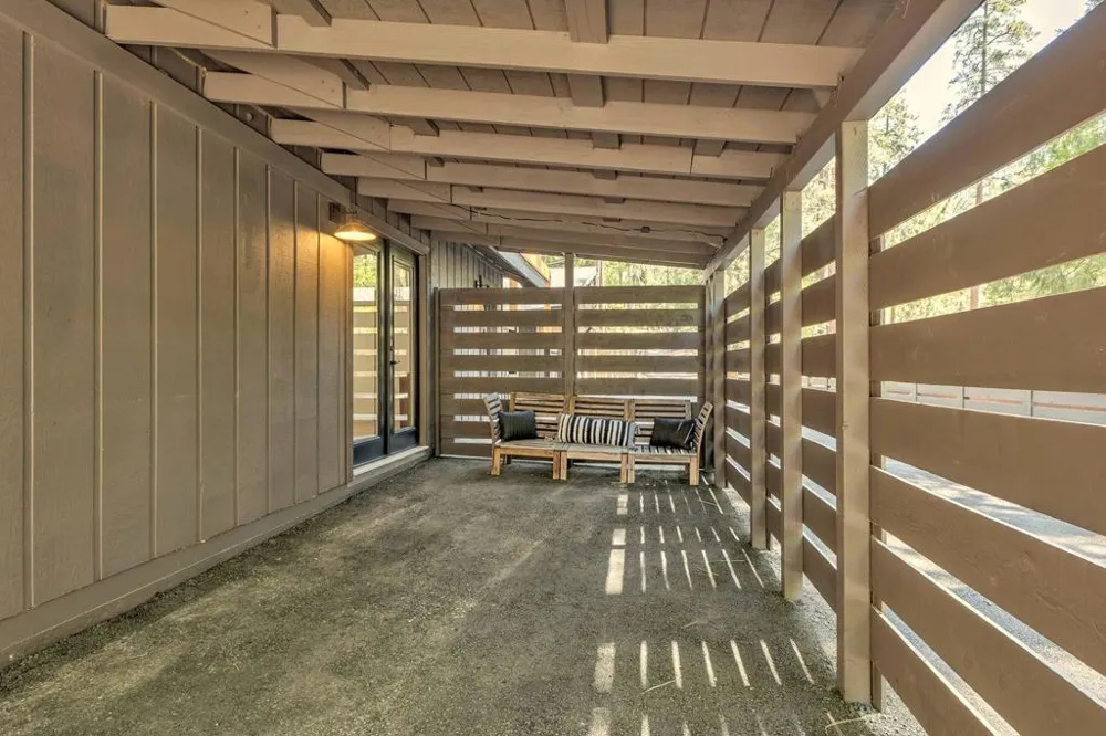 26140 Bicknell Lane Idyllwild, CA 92549