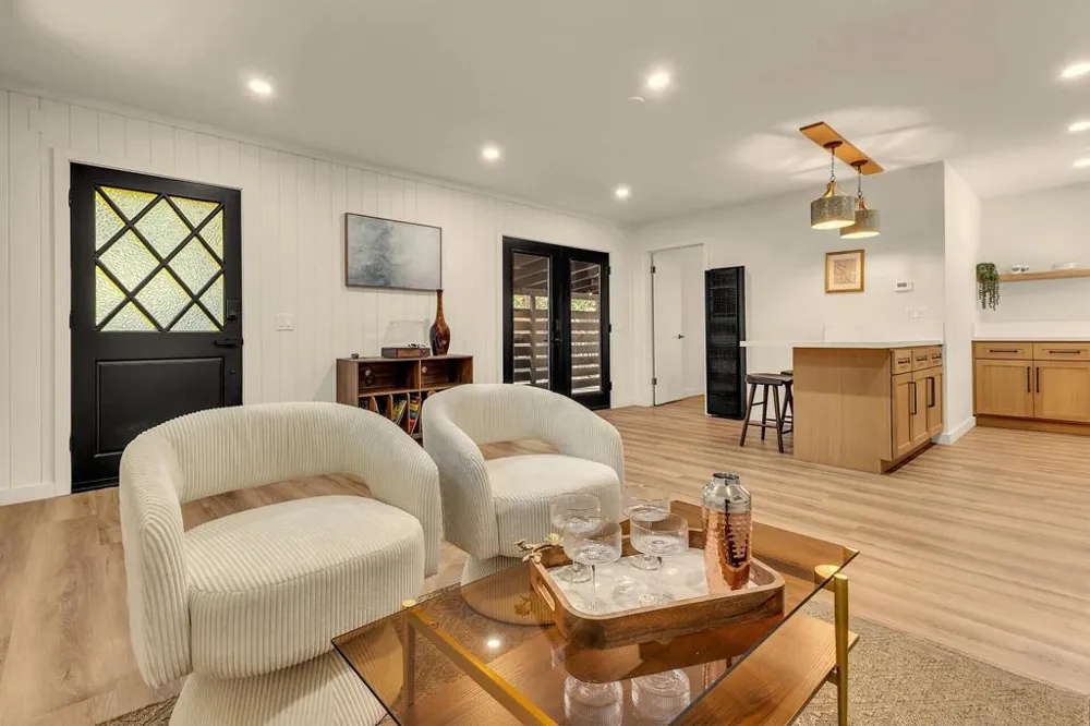 26140 Bicknell Lane Idyllwild, CA 92549
