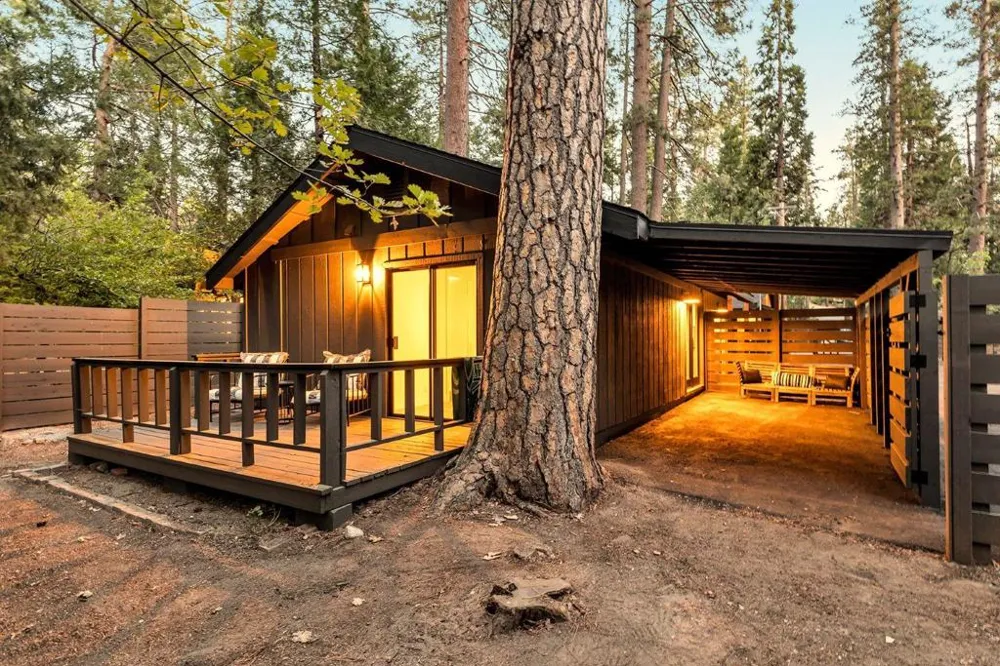 26140 Bicknell Lane Idyllwild, CA 92549