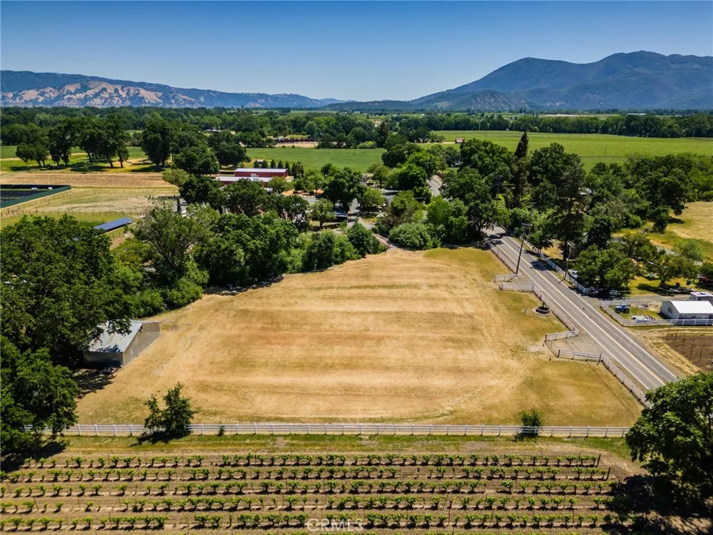2290 Soda Bay Lakeport, CA 95453