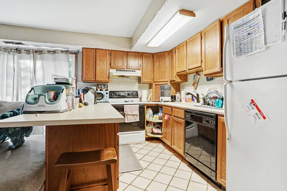3621 Kenbrooke Court #77 Kalamazoo, MI 49006