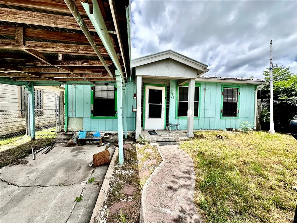 321 Cortez Street Corpus Christi, TX 78405