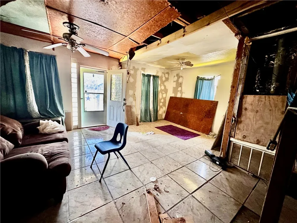 321 Cortez Street Corpus Christi, TX 78405