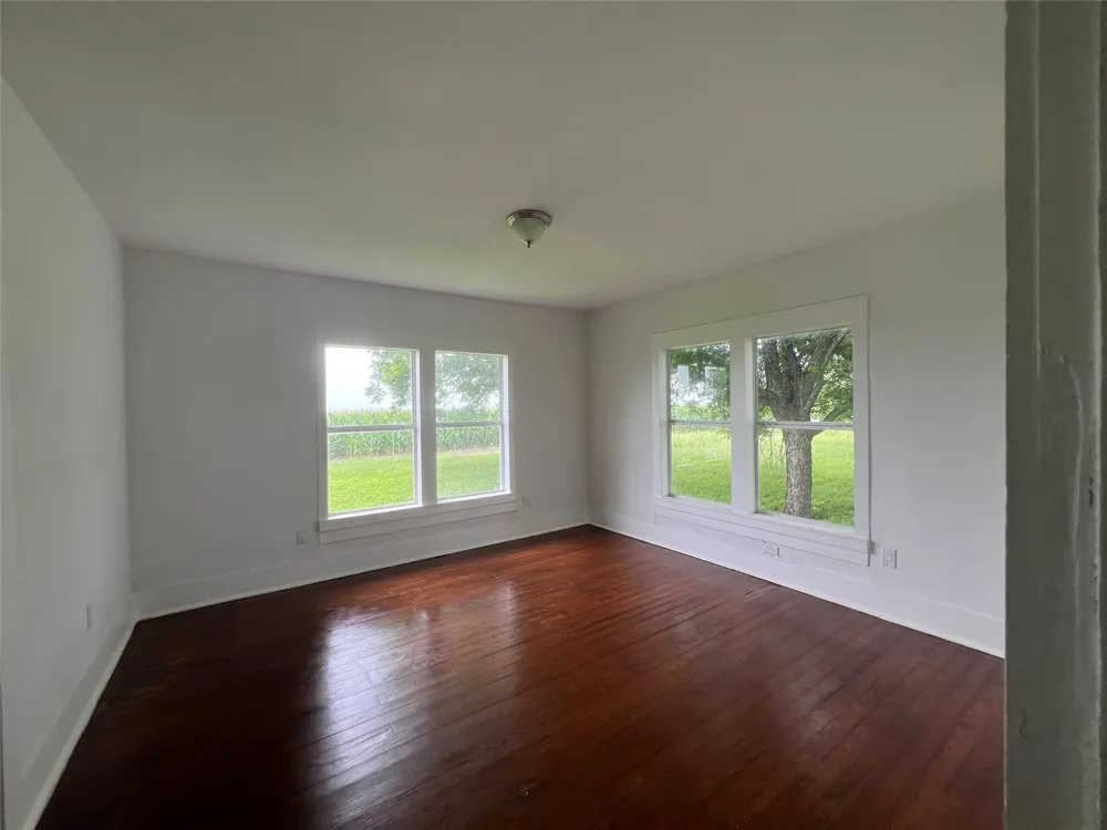 149 Private Road 9400 Thorndale, TX 76577