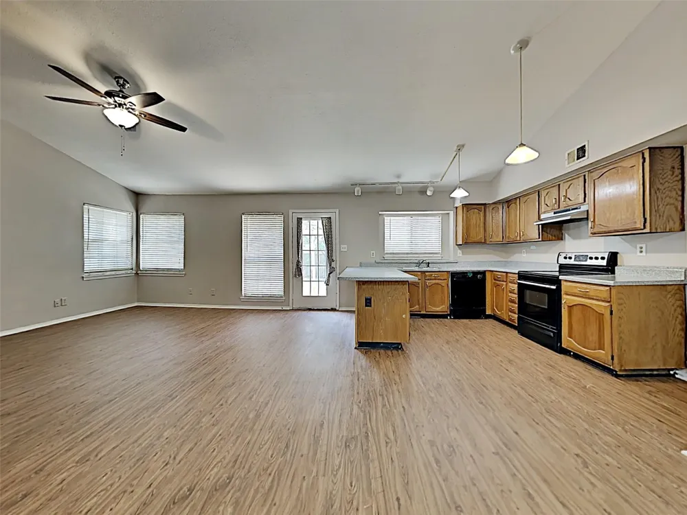 2821 Carnaby Lane Flower Mound, TX 75028
