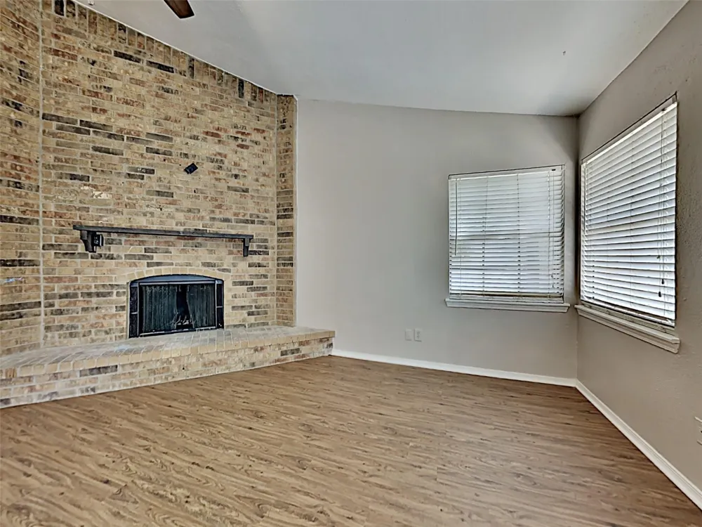 2821 Carnaby Lane Flower Mound, TX 75028