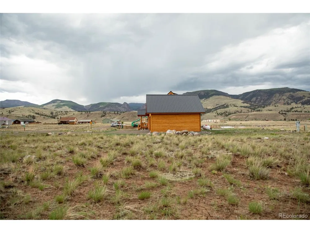 416 Commodore Drive Creede, CO 81130