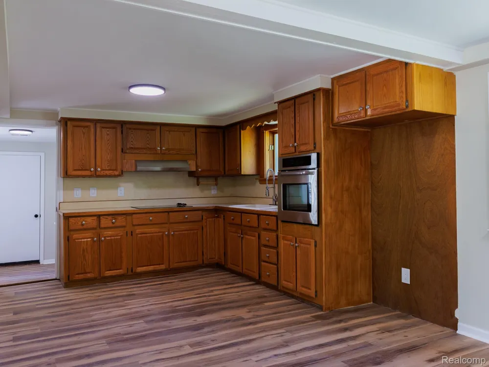 11560 Island Ct Court Hartland Township, MI 48353