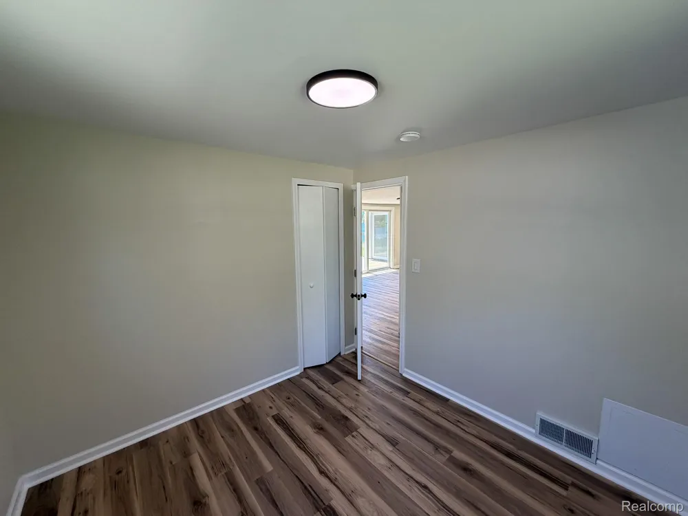 11560 Island Ct Court Hartland Township, MI 48353