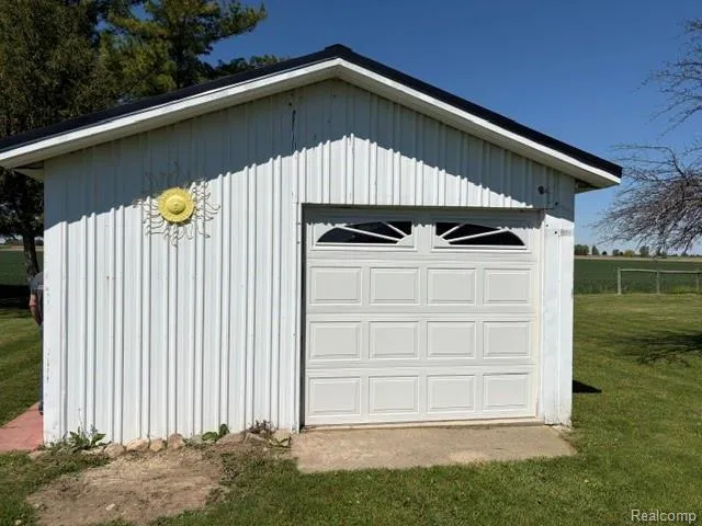 4815 Loree Road Deckerville Village, MI 48427
