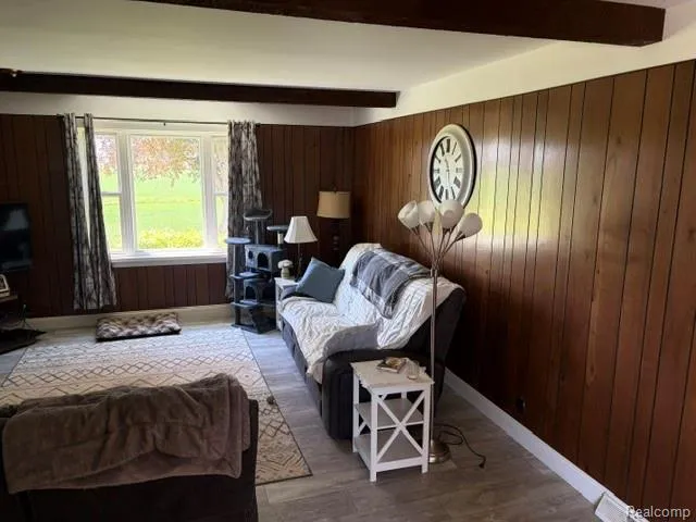 4815 Loree Road Deckerville Village, MI 48427