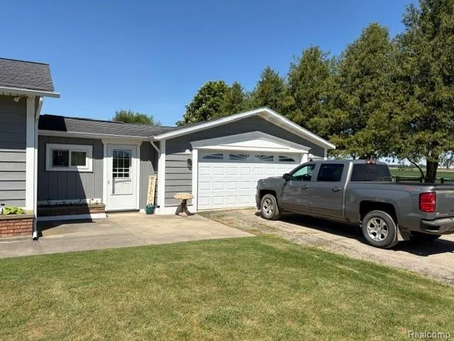 4815 Loree Road Deckerville Village, MI 48427