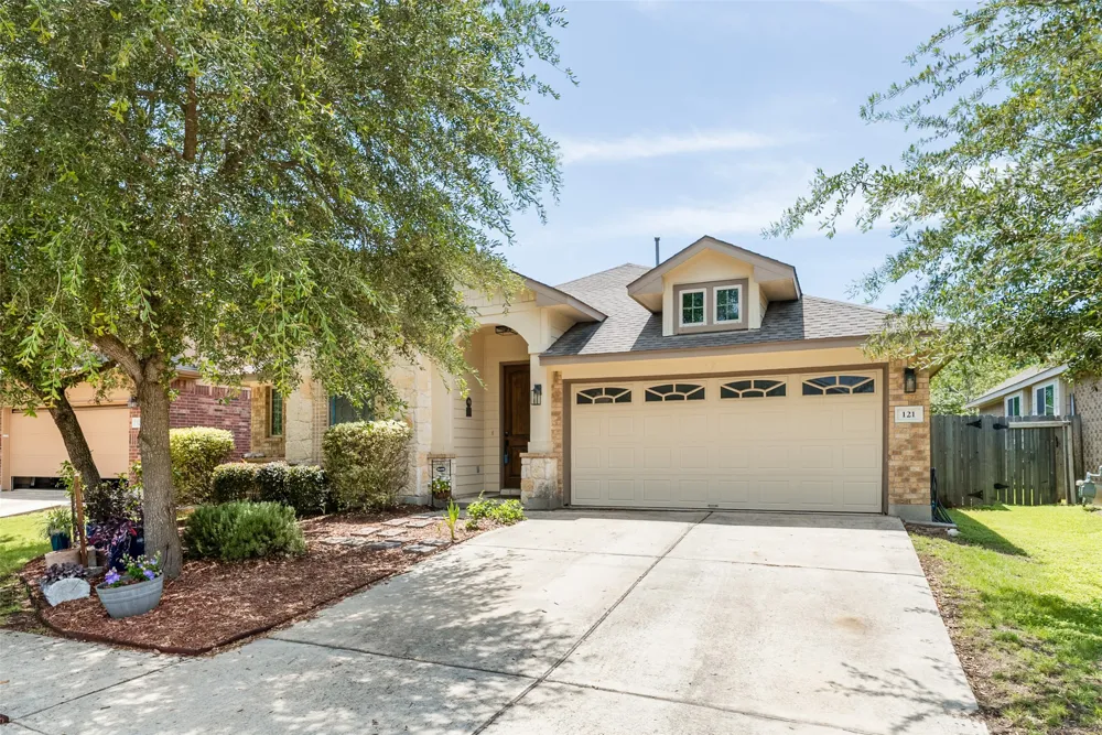121 Pincea Place San Marcos, TX 78666