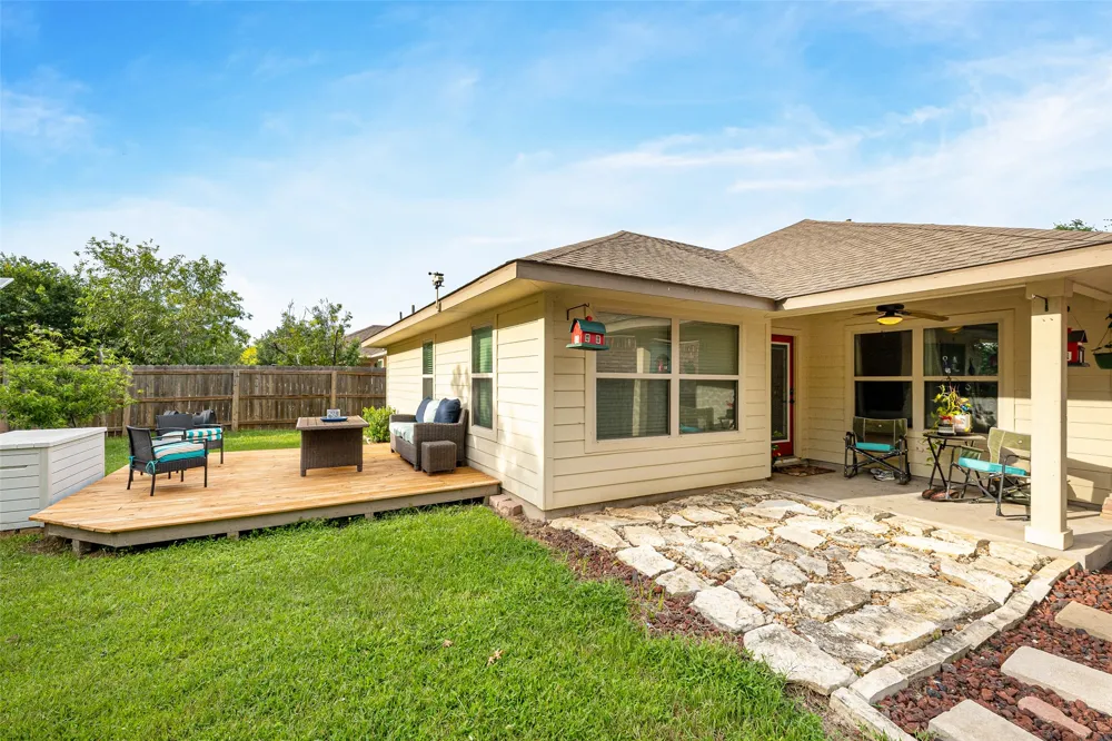 121 Pincea Place San Marcos, TX 78666