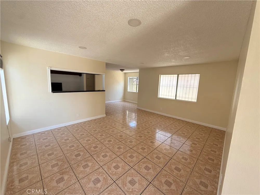 15120 Bellota Ave Paramount, CA 90723