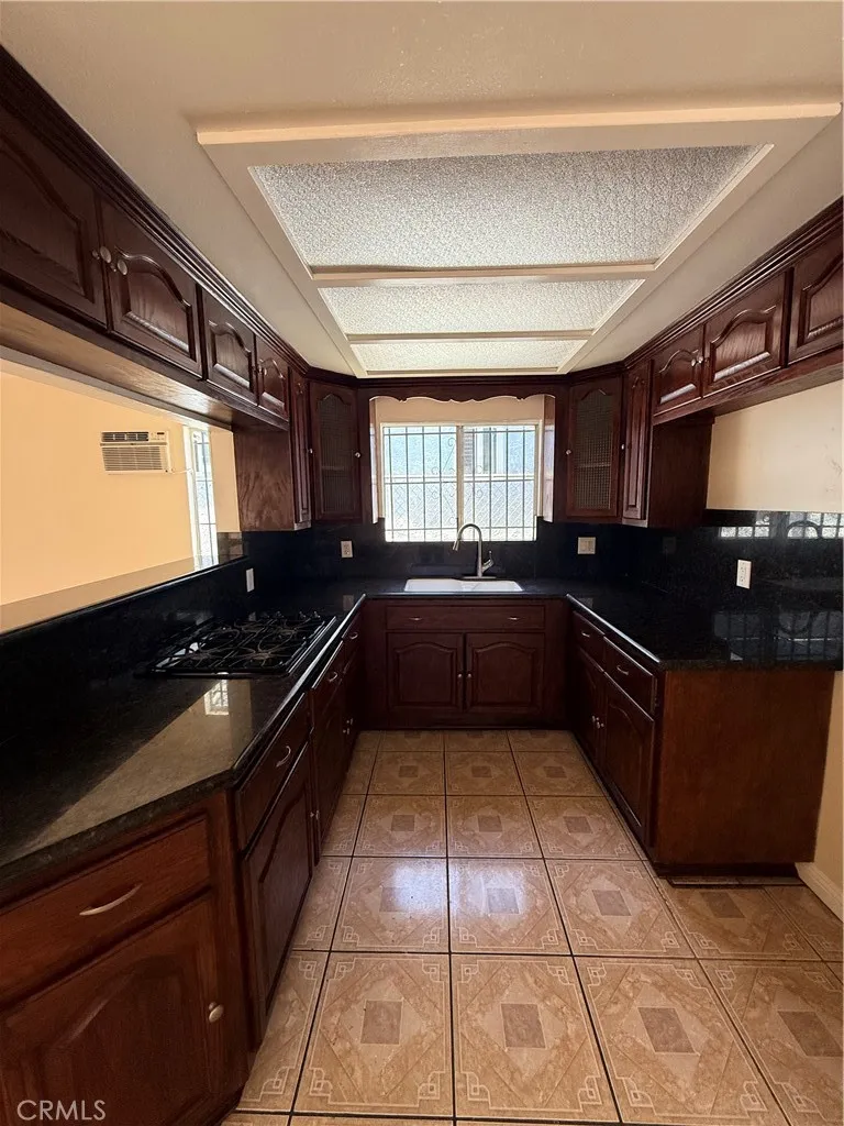 15120 Bellota Ave Paramount, CA 90723