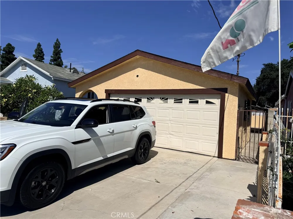 15120 Bellota Ave Paramount, CA 90723