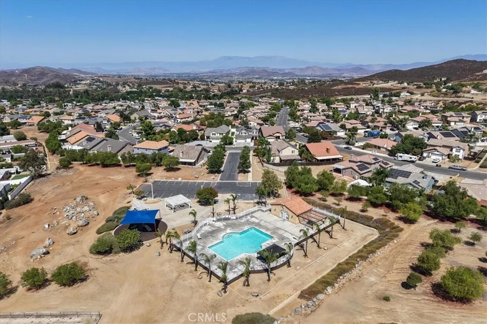 34159 Olive Grove Road Wildomar, CA 92595