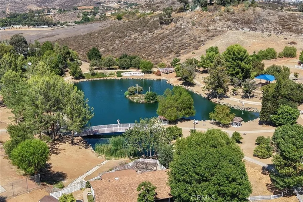 34159 Olive Grove Road Wildomar, CA 92595