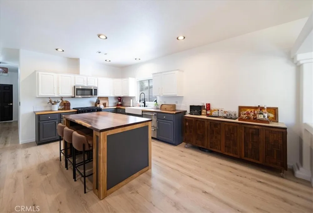 34159 Olive Grove Road Wildomar, CA 92595