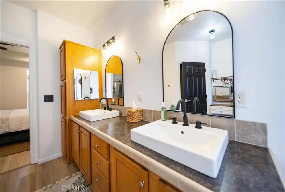 34159 Olive Grove Road Wildomar, CA 92595