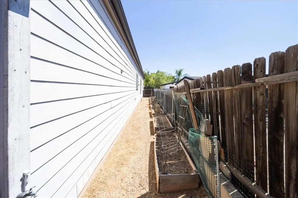 34159 Olive Grove Road Wildomar, CA 92595