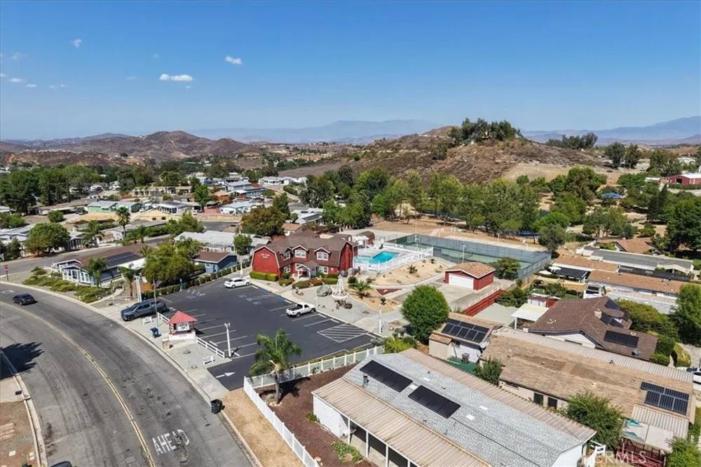 34159 Olive Grove Road Wildomar, CA 92595
