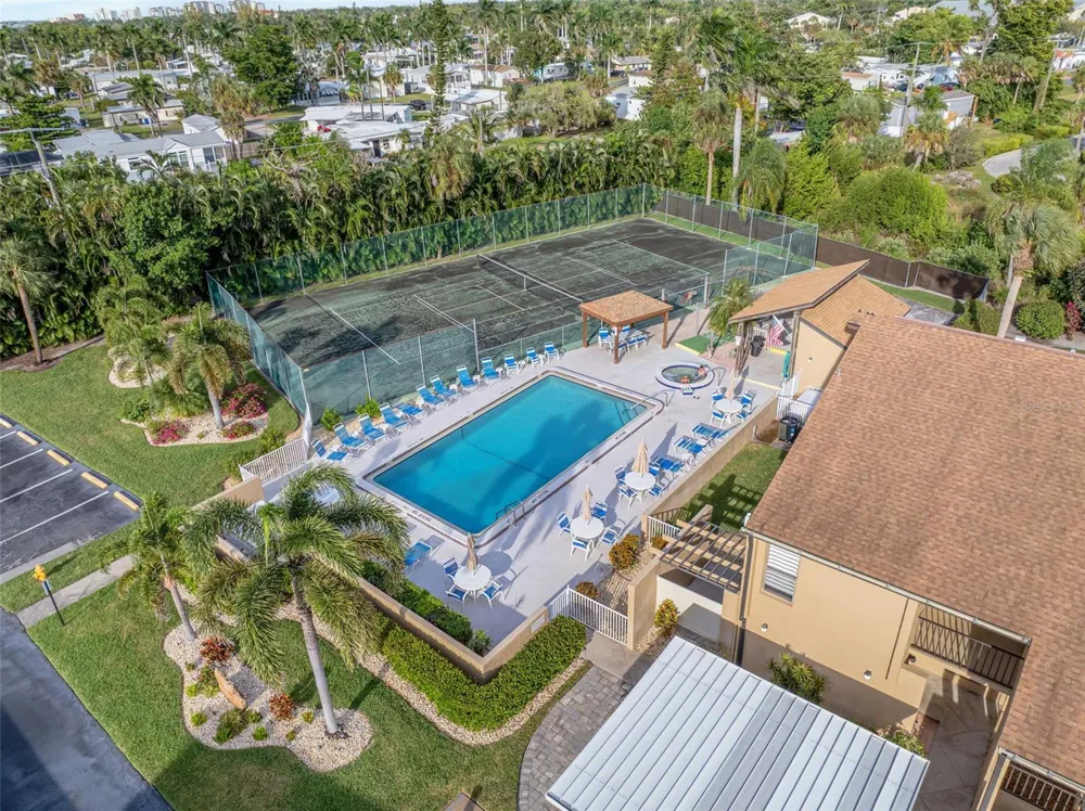 15761 WINDWARD WAY CIRCLE #3302 Fort Myers, FL 33908