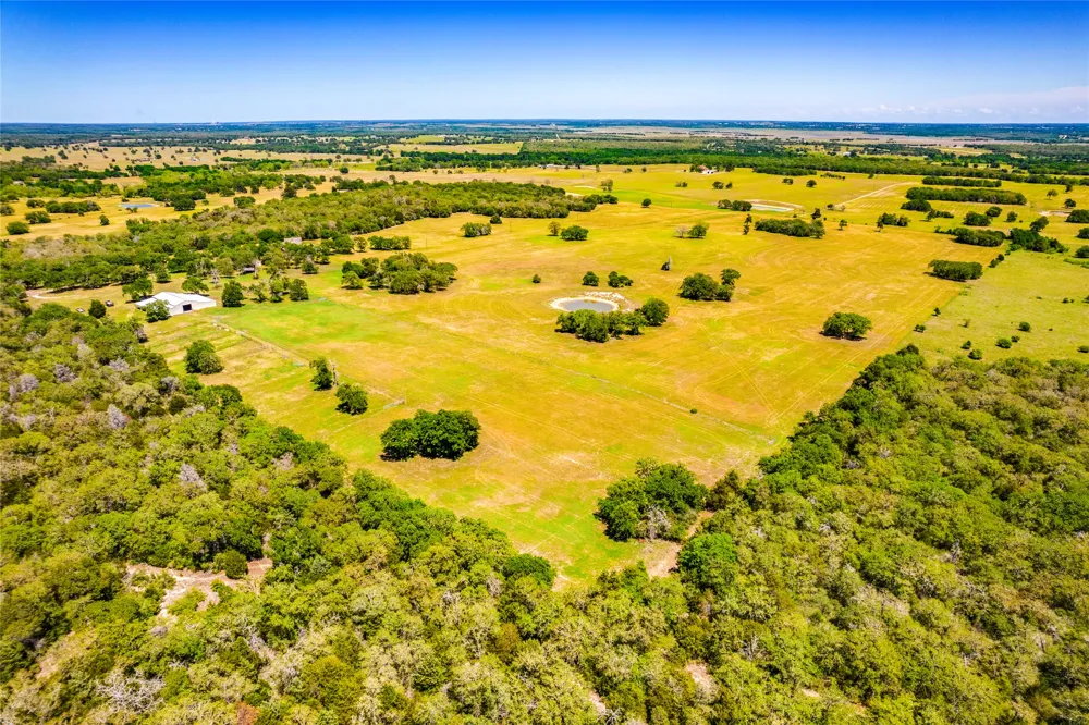 17270 FM 112 Thrall, TX 76578