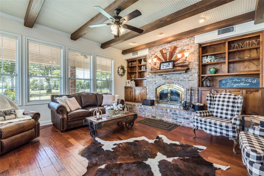 17270 FM 112 Thrall, TX 76578