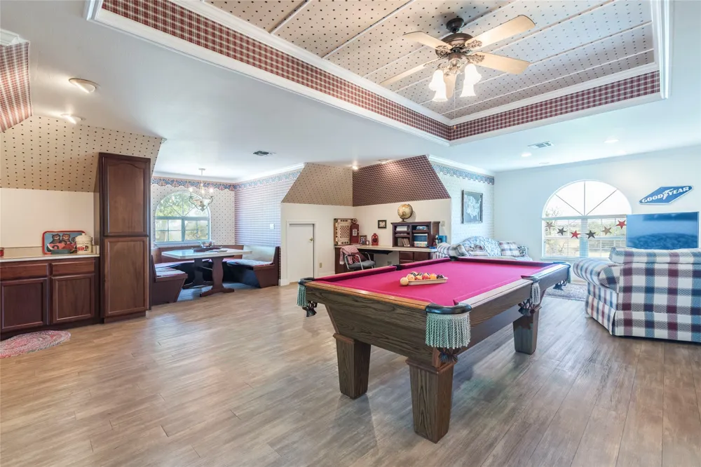 17270 FM 112 Thrall, TX 76578