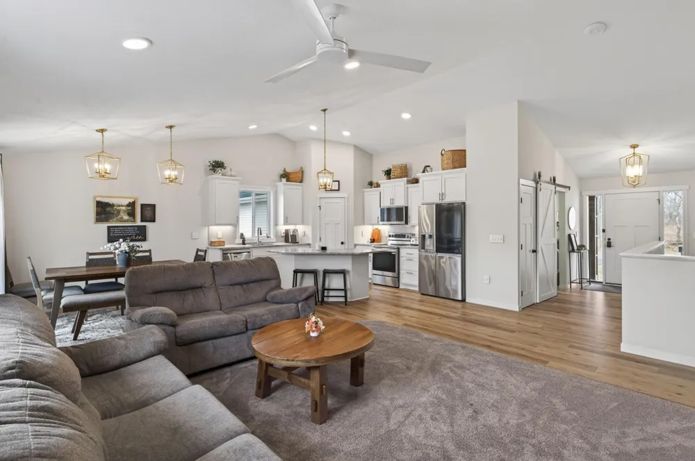 18753 Orchid Street NW Oak Grove, MN 55303