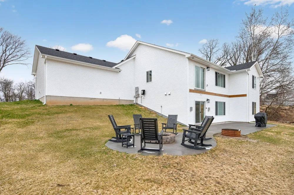 18753 Orchid Street NW Oak Grove, MN 55303