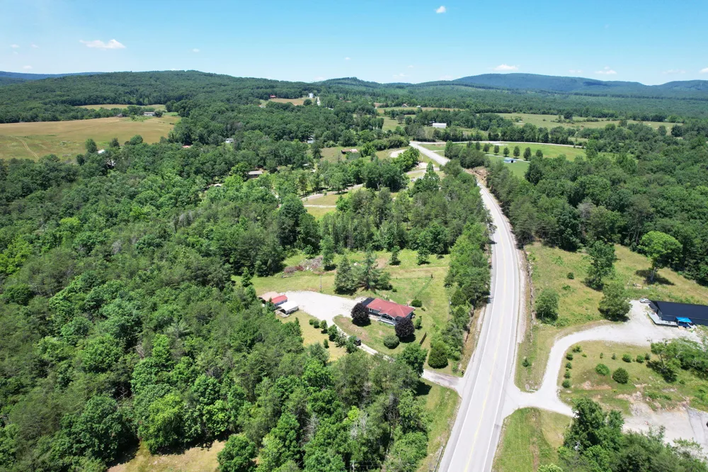 10780 Tennessee 68 Grandview, TN 37337