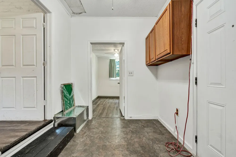 10780 Tennessee 68 Grandview, TN 37337