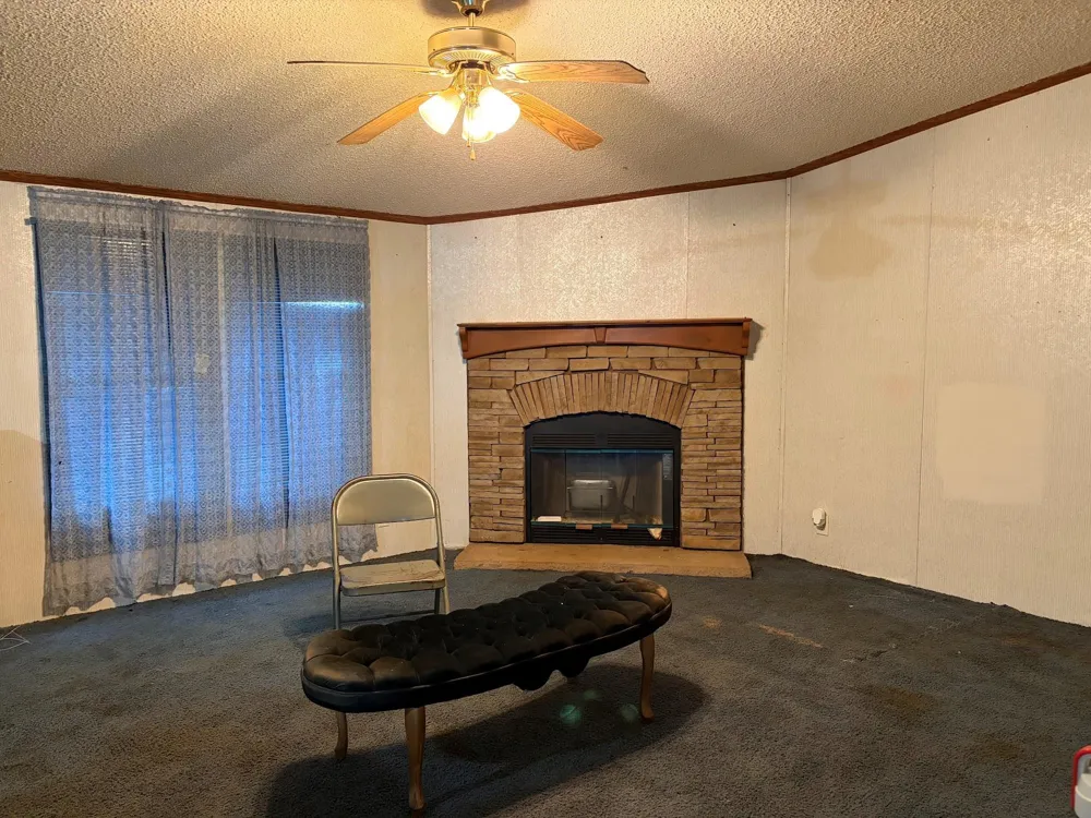 289 County Road 261 Oakwood, TX 75855